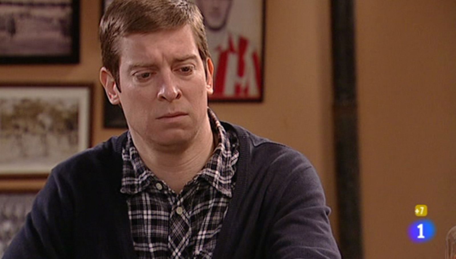 Amar -  Pelayo le hace ver a su hijo la suerte que tiene