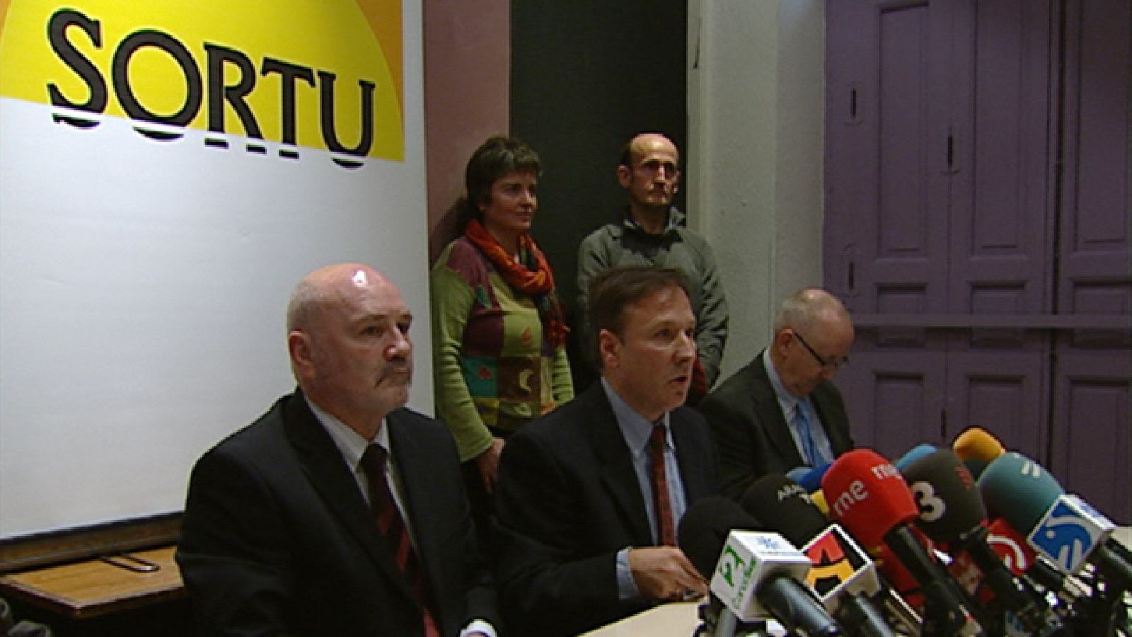 Telediario 1 en cuatro minutos - 24/03/11