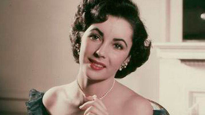 Telediario 1 - El cine sigue llorando a Liz Taylor