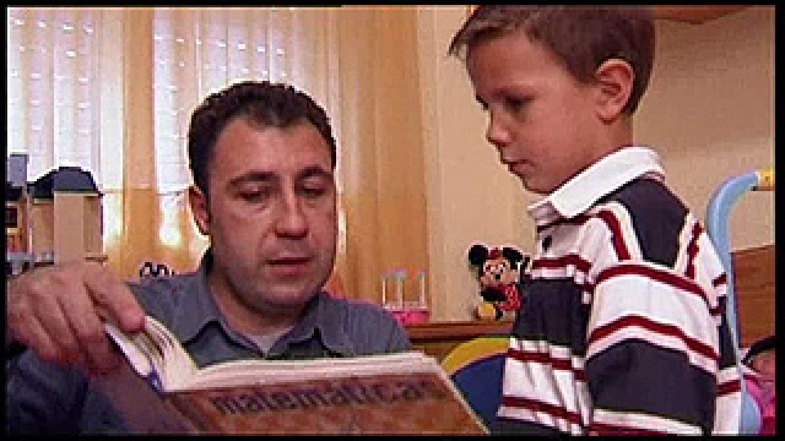 UNED - I Seminario Internacional sobre familias tardías (I) - 25/03/11 | Ver