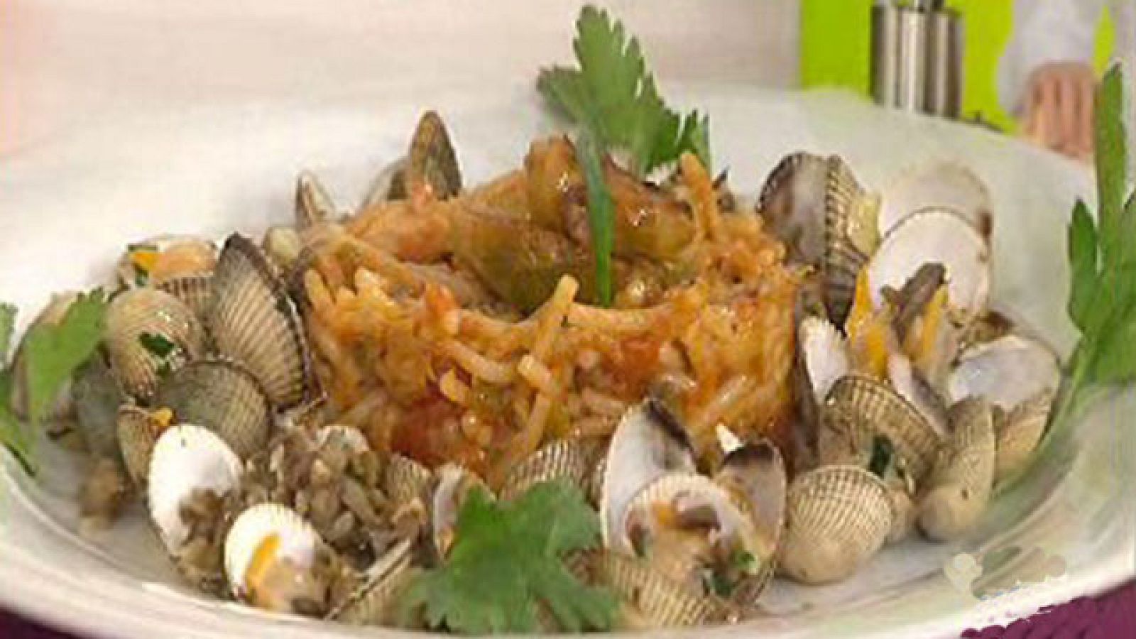 Saber cocinar - Fideos grodos con marisco (25/03/11)