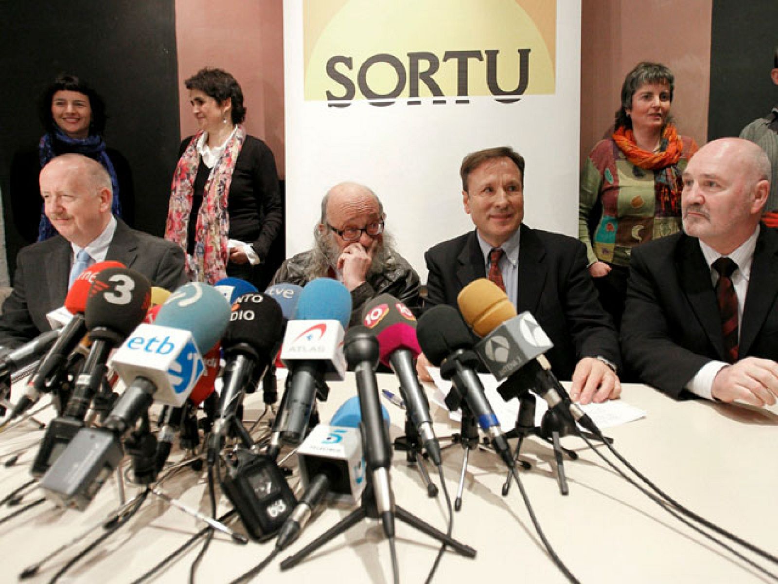 La Izquierda Abertzale pone en marcha su plan B