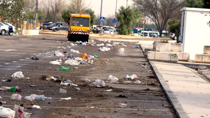 Telediario 1 - Un muerto en el macrobotellón