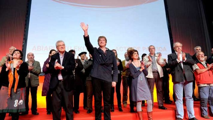 Telediario 1 - Los abertzales escenifican su nueva