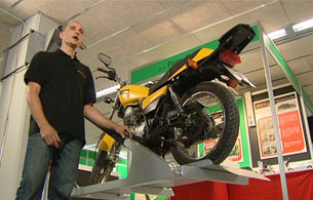 Fábrica de ideas - Inventa-Moto Lift