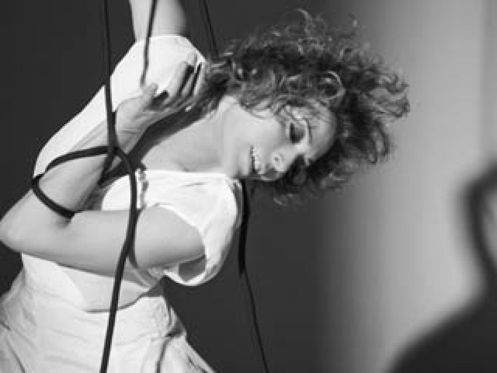 Mira Awad lanza 'Burka', el primer single de su nuevo álbum 'All My Faces'