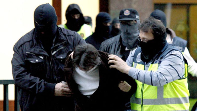 Telediario 2 en cuatro minutos - 29/03/2011