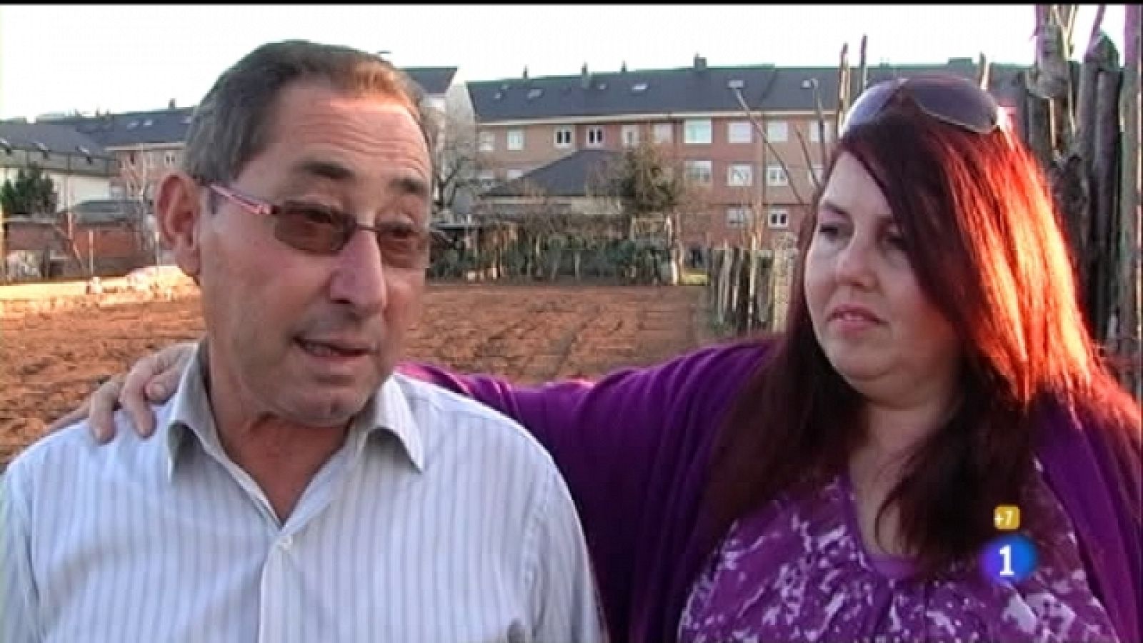 Repor - Alguna gente buena - La cámara de Repor conoce en este reportaje a personas buenas, en el sentido más estricto de la palabra. Gente que ha decidido ayudar a los que lo están pasando peor que ellos - Ver ahora