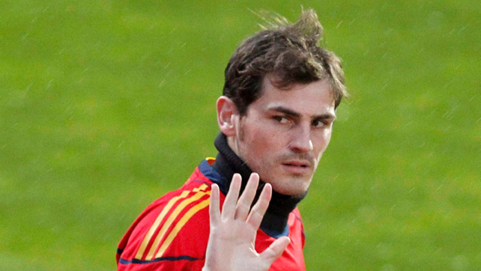 Casillas: "No se debería haber jugado" | Ver