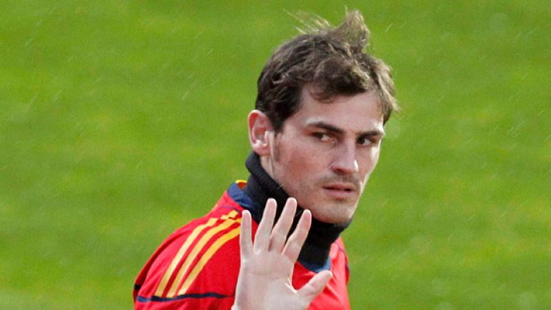 Casillas: "No se debería haber jugado"
