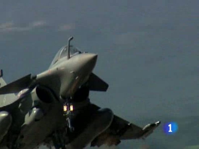 Desde hoy, la OTAN tiene el mando completo de las operaciones militares en Libia