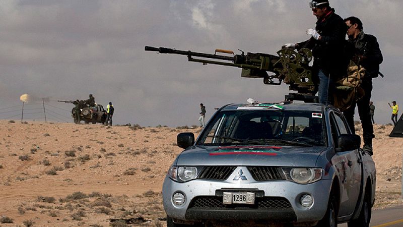 Telediario 2 en cuatro minutos (31/04/11)