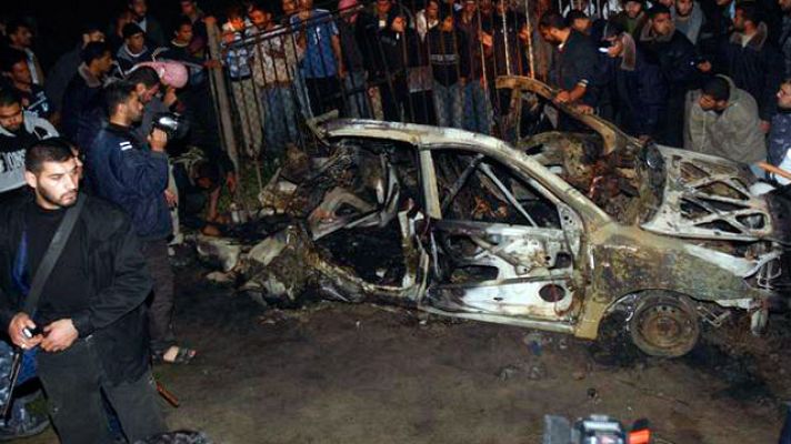 Telediario 1 - Telediario Matinal en 4' - 02/04/11