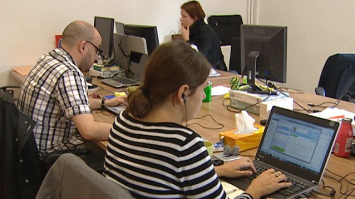 Telediario 1 - Paro en no todos los sectores