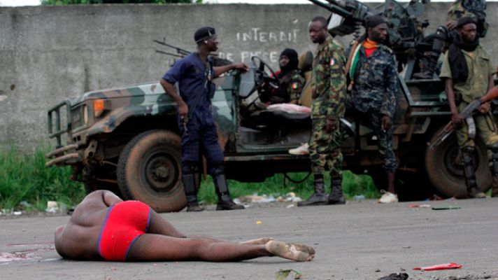 Informativo 24h - Las tropas de Outtara podrían haber tomado ya el palacio presidencial