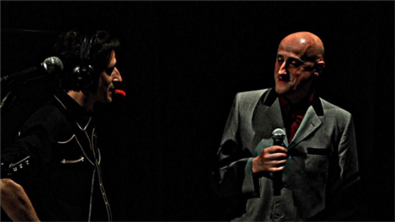 Crudo e Ilegal cara a cara en Carne Cruda - La radio que se ve | Ver