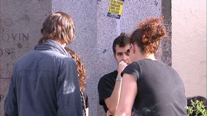 La 2 Noticias - Los 'Jóvenes Sin Futuro' se unen