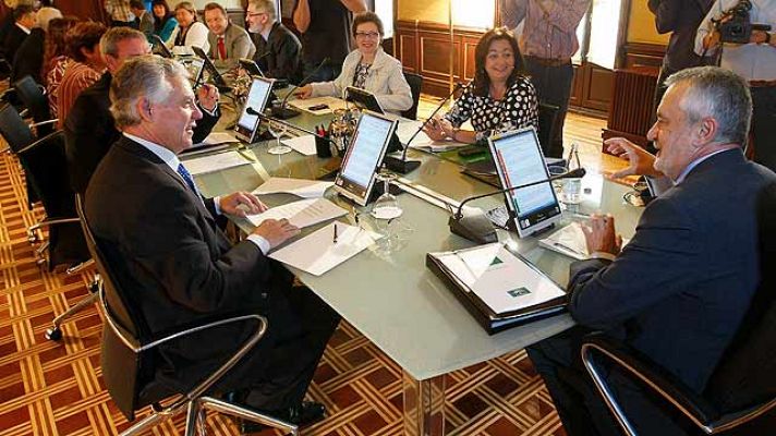 Telediario 1 - Nueva dimisión en la Junta andaluza