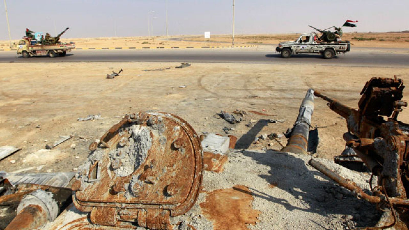 La situación en Misrata se hace más dramática mientras el frente continúa estancado en el este