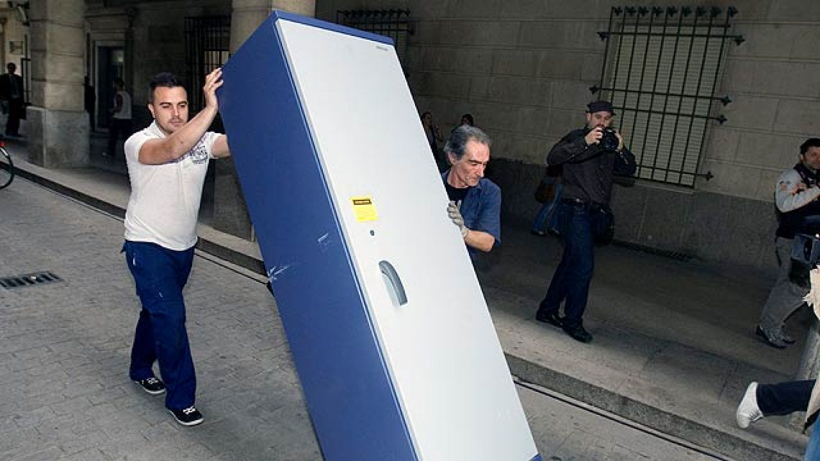 La Junta de Andalucía deposita en el juzgado las actas de Gobierno por los ERE