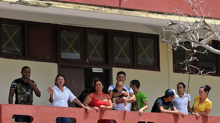  - 37 presos cubanos viajan a España