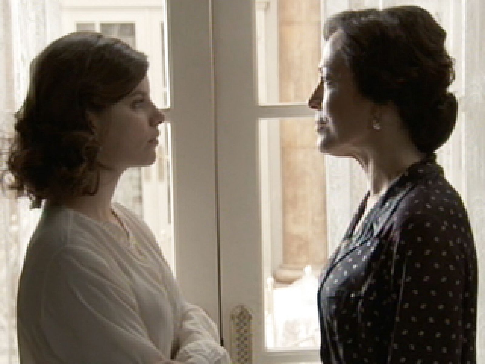 14 de abril. La República - Leocadia se enfrenta a Mercedes - 14 de abril. La República | Ver