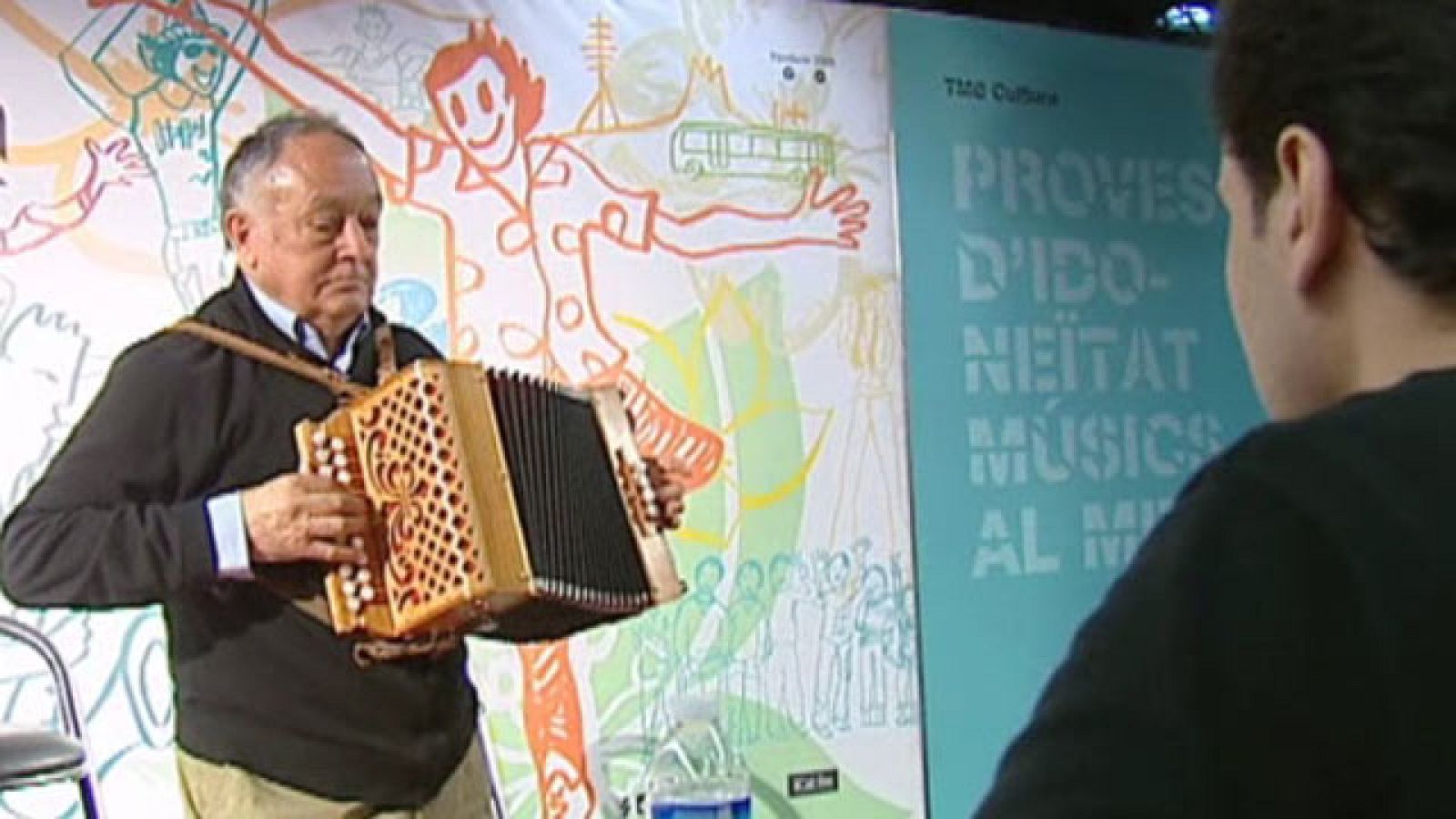 En Barcelona para ser músico callejero o por lo menos para tocar en el metro, hay que pasar una prueba de aptitud.Este viernes ha habido una especie de casting para dar el carnet correspondiente. El objetivo: garantizar la calidad de la música que se