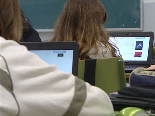 Telediario 1 - La Generalitat de Cataluña elimina la sexta hora de clase en primaria