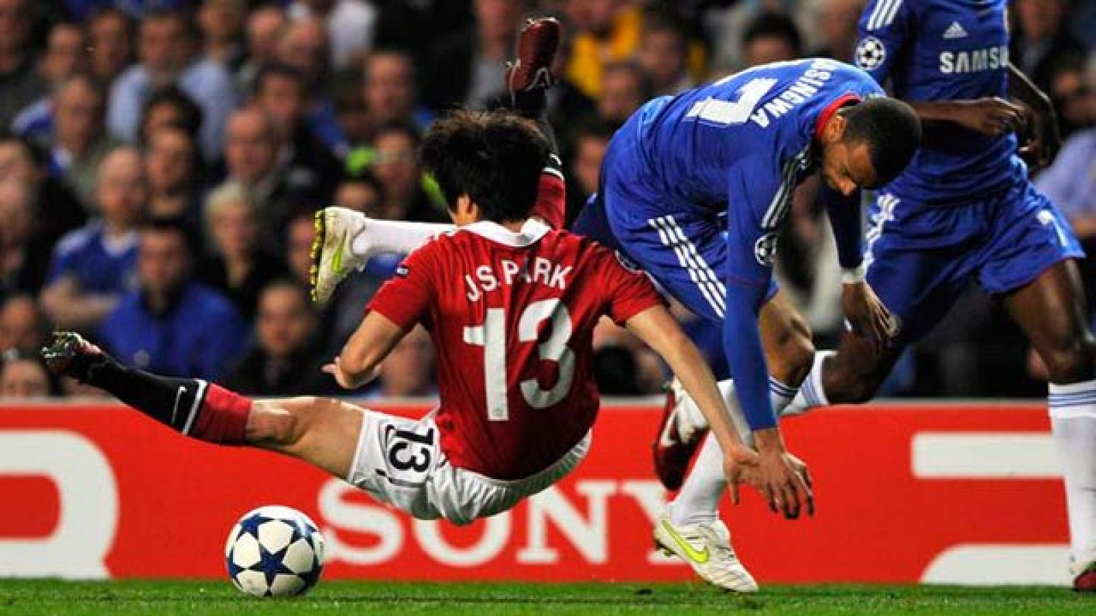 El Chelsea, sin suerte con los árbitros