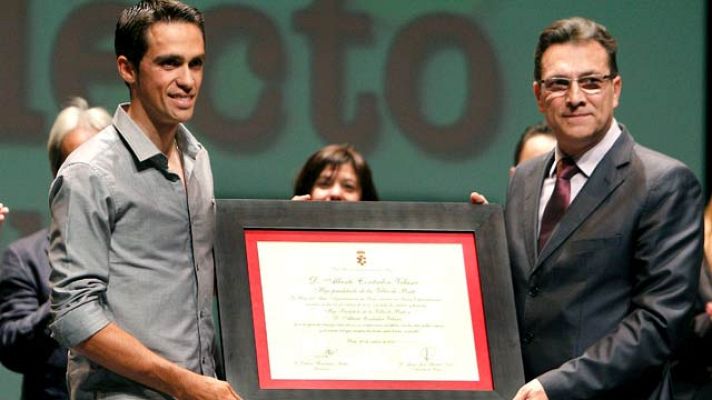 Telediario 1 - Pinto sigue creyendo en Contador