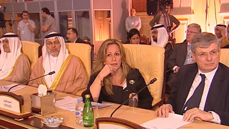 España enviará un embajador a Bengasi, capital de los rebeldes libios | Ver