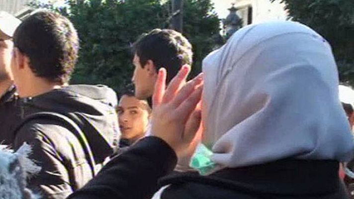 Telediario 1 - La mujer tunecina hace historia