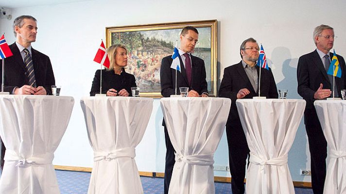 Telediario 1 - Islandia vive una crisis política