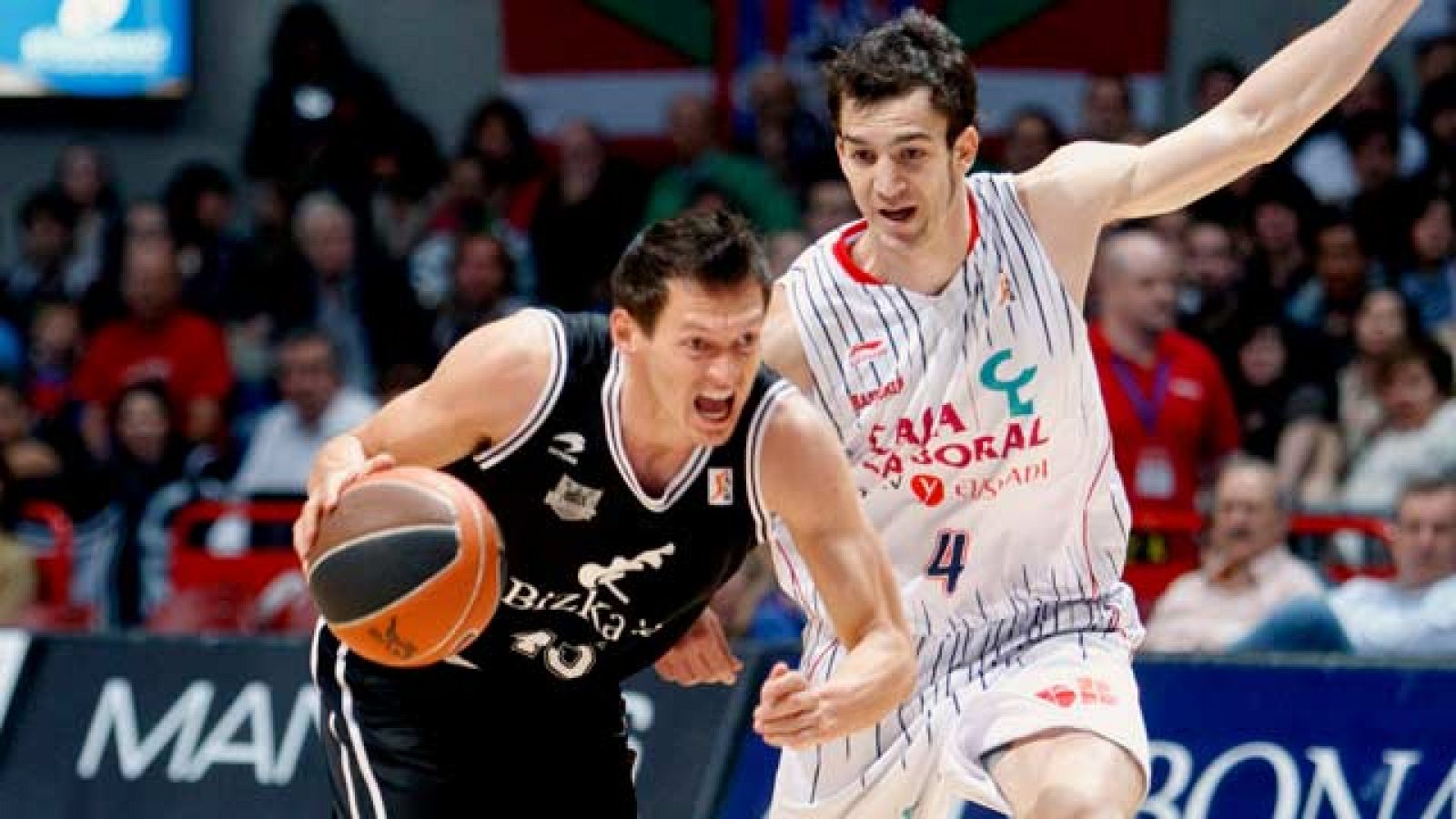 El Caja Laboral consiguió una cómoda victoria ante el Bizkaia Bilbao Basket (89-75), en un derbi vasco que controló desde el inicio.