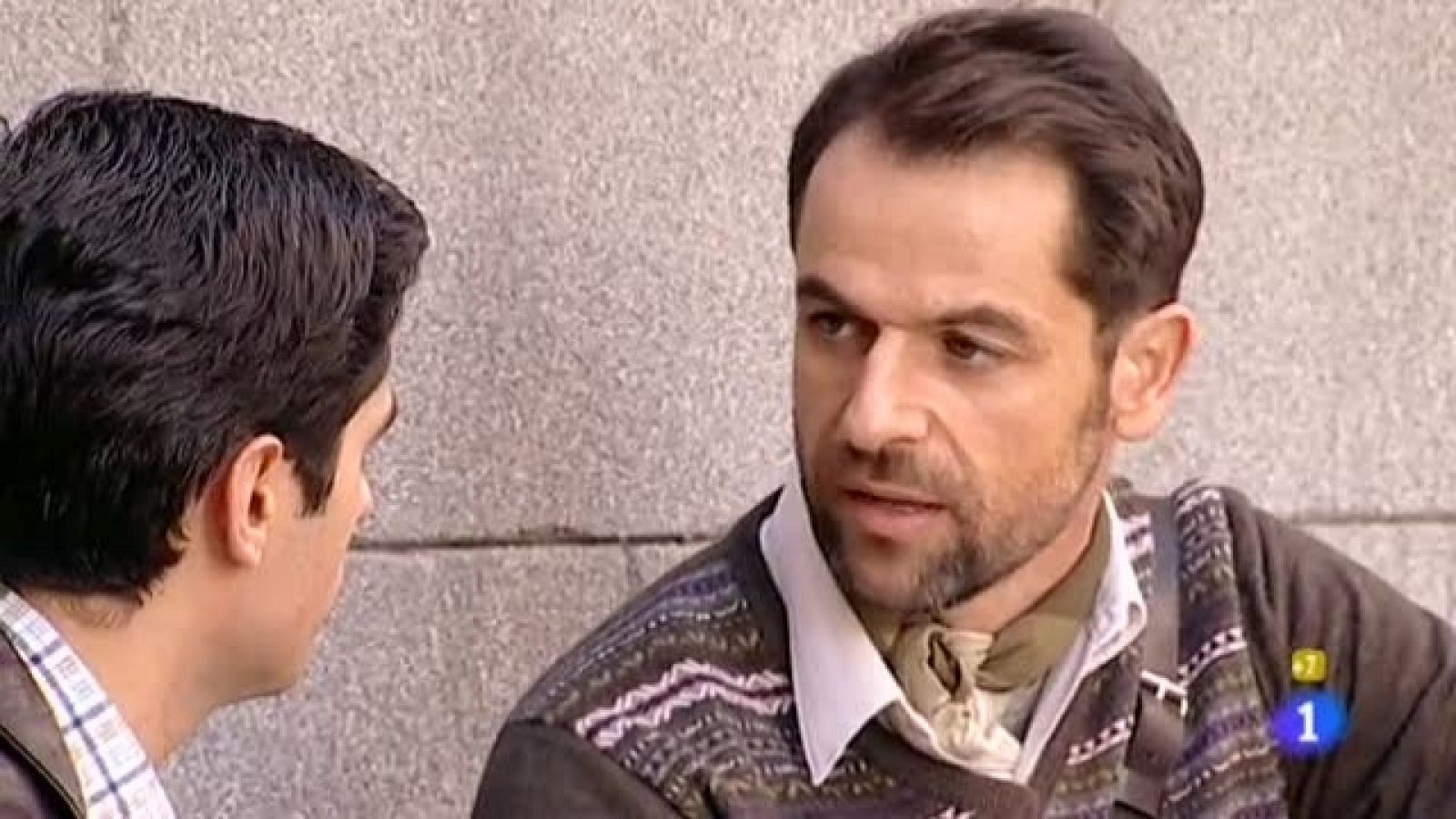 Amar en tiempos revueltos - T6 - Capítulo 161 - Hay indicios de que la muerte de Joachim no fue un suicidio - Ver ahora