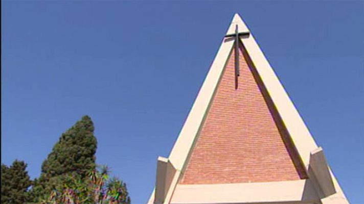 Telediario 1 - Disputadas plazas de enterrador