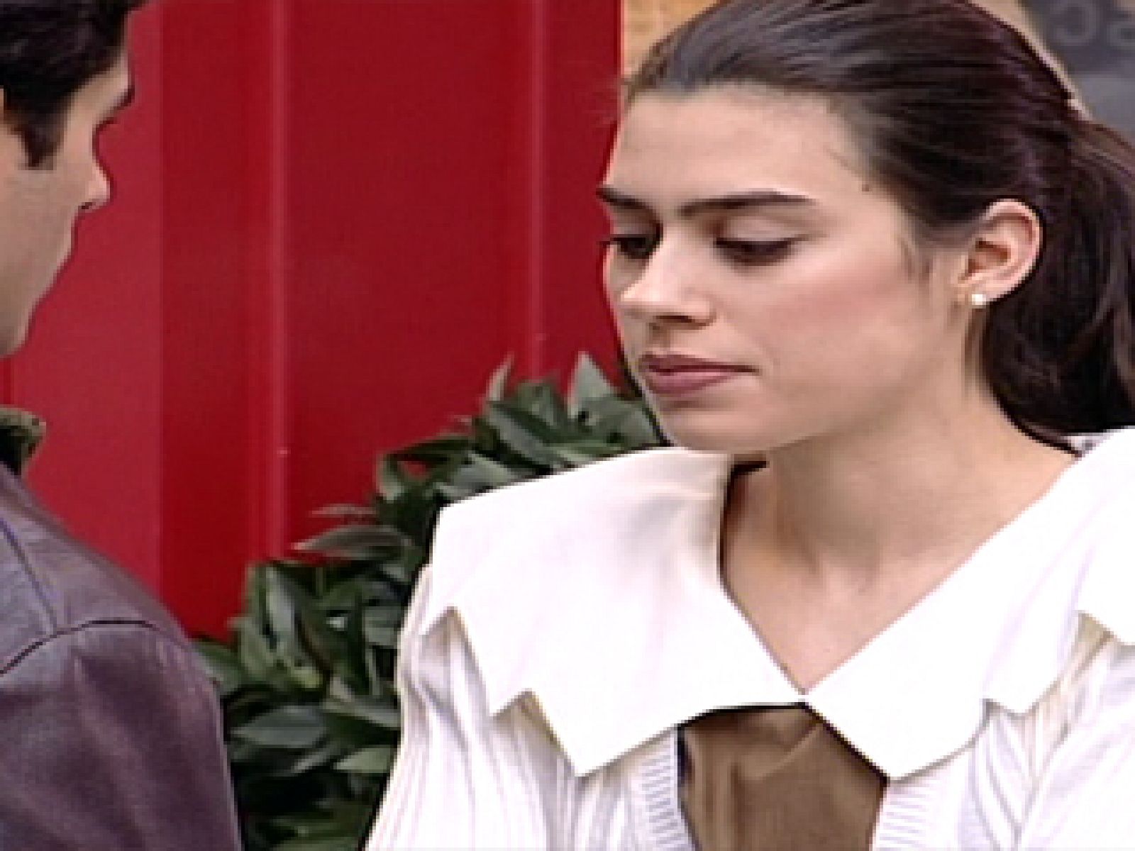 Amar - Almudena malinterpreta a Sancho