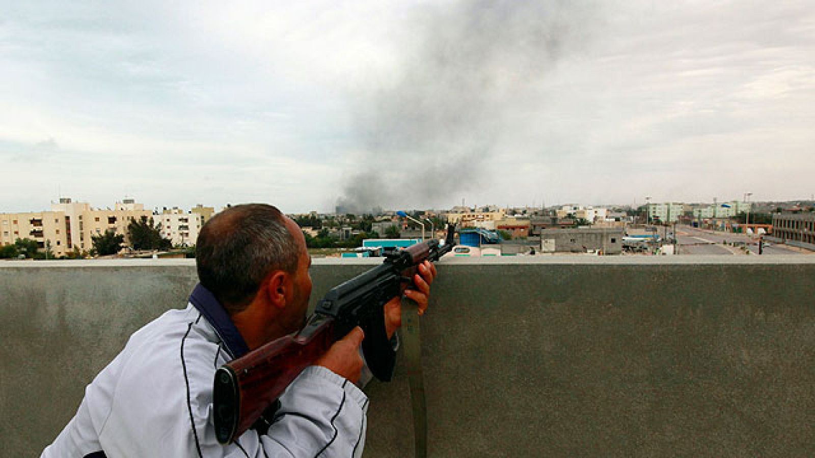 Misrata es una ciudad minada por los proyectiles