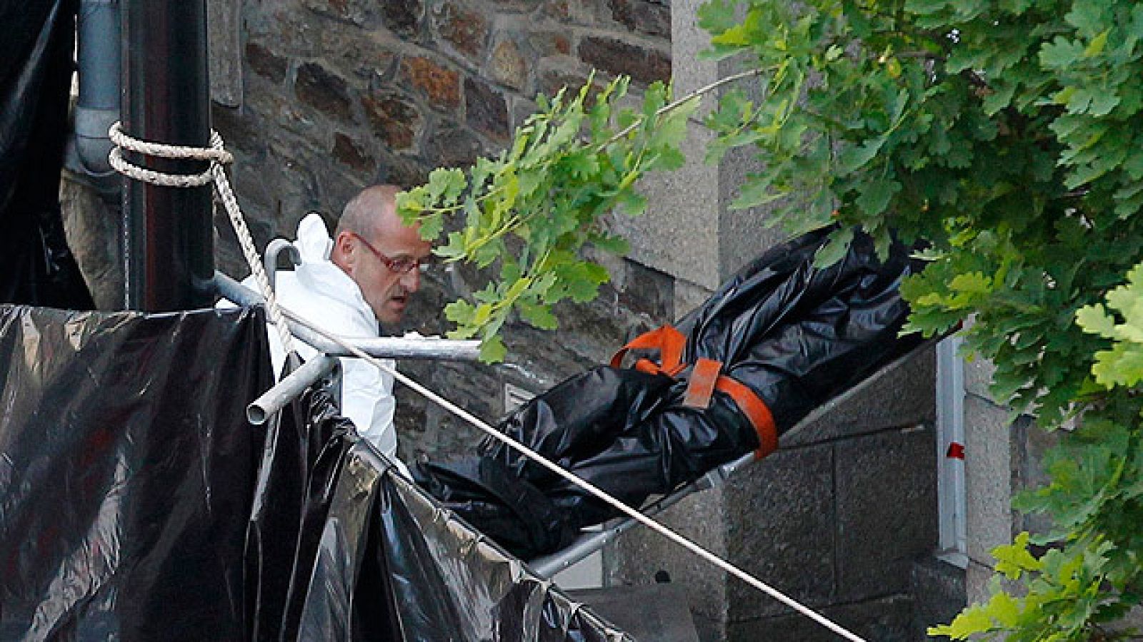 Hallan los cuerpos de una mujer y sus cuatro hijos en Francia