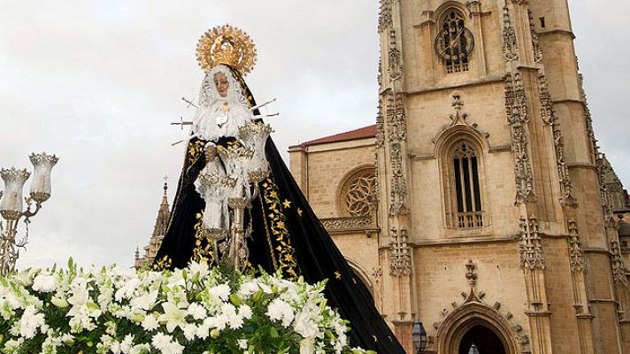 Telediario 1 - El Viernes Santo, día grande