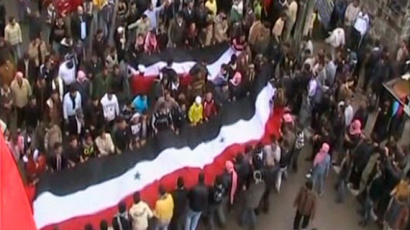 La policía siria abre fuego contra los manifestantes