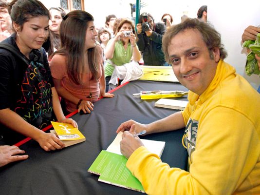 Telediario 1 - Un Sant Jordi con mucho éxito