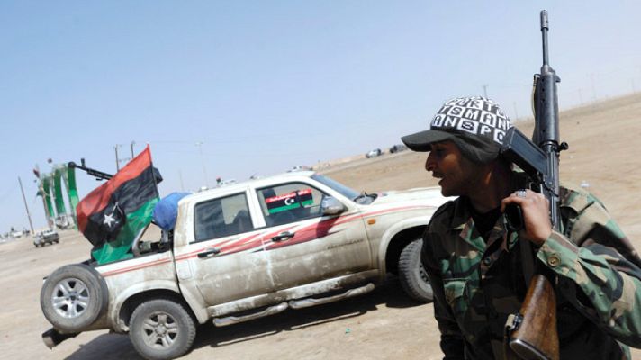 Telediario 1 - Telediario en 4' - 24/04/2011