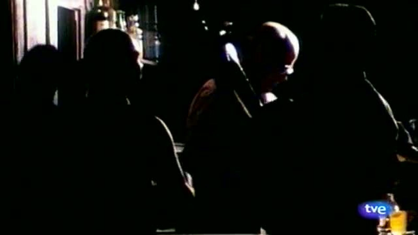 Tenderete - 26/03/11-Parranda Beletén + Coros y Danzas de Valle Gran Rey - Tenderete | Ver