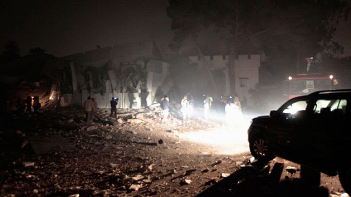 Telediario 1 - Telediario Matinal en 4' - 25/04/11