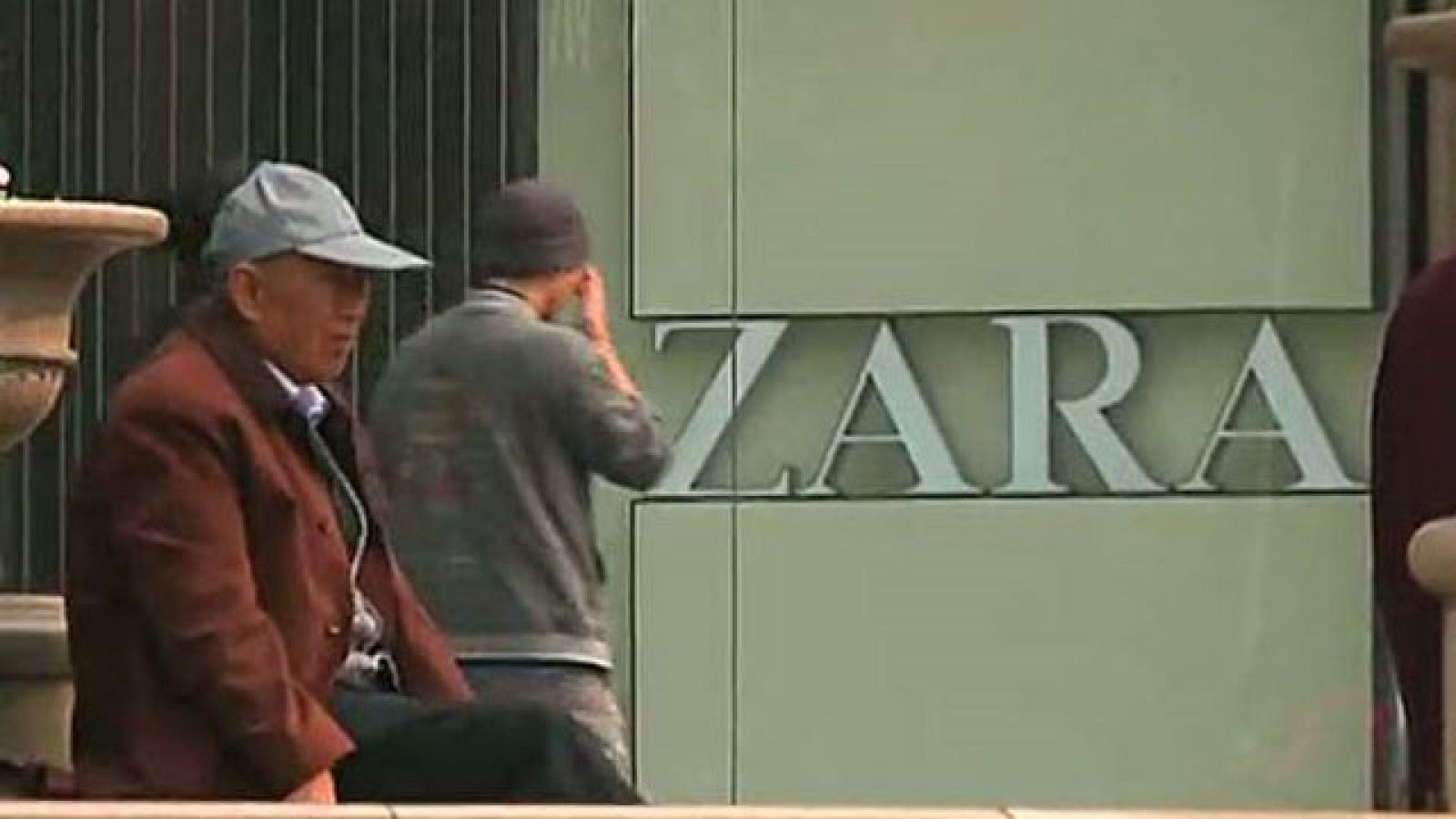 La Asociación de Consumidores de Pekín ha denunciado que las prendas de la marca Zara no cumplen la composición del etiquetado. La denuncia se produce en un momento de expansión del grupo textil español Inditex en el gigante asiático.