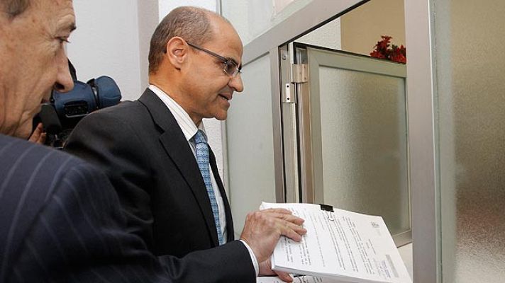 Telediario 1 - Recurso de la Abogacía contra Bildu