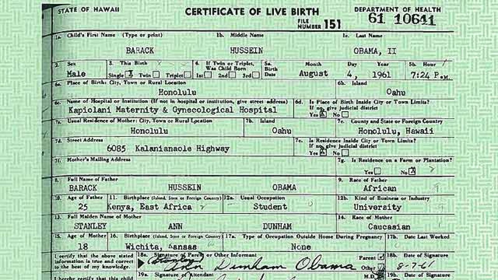 Obama difunde su acta de nacimiento harto de oír "tonterías" sobre su origen