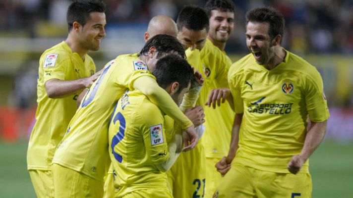 Telediario 1 - El Villarreal sueña con la final