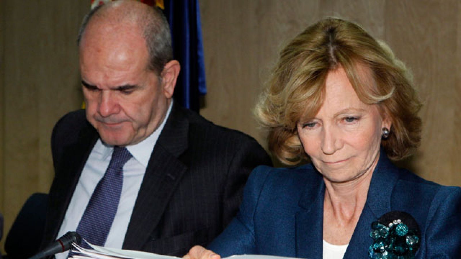 La ministra de Economía y vicepresidenta económica del Gobierno, Elena Salgado, ha señalado que "no se dan las circunstancias" para que las comuniades autónomas reciban el Fondo de Competitividad por adelantado.